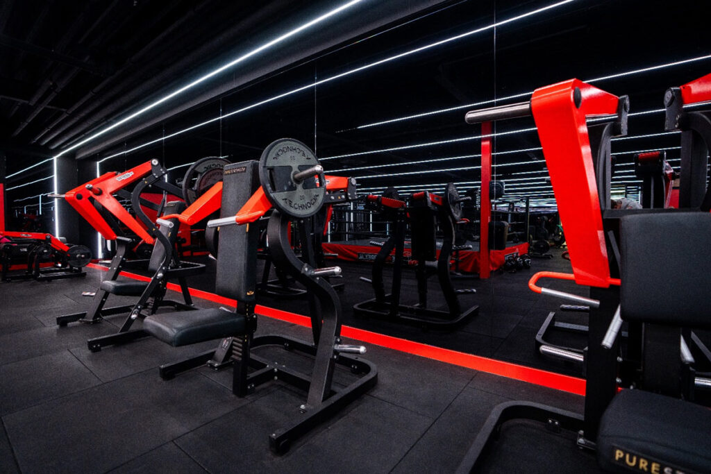 stoere-fitness-spiegel-met-verlichting